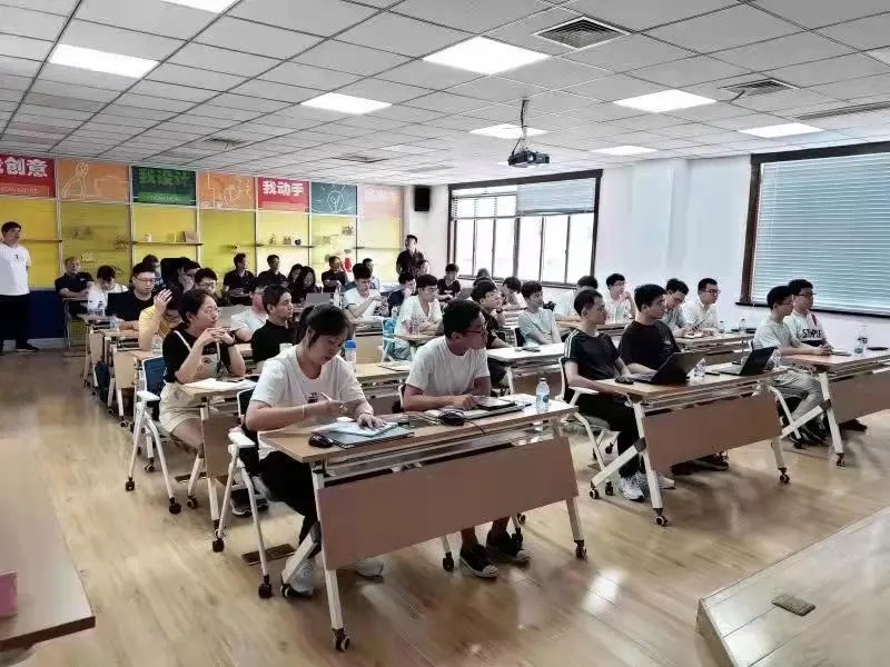 實(shí)驗(yàn)室機(jī)床